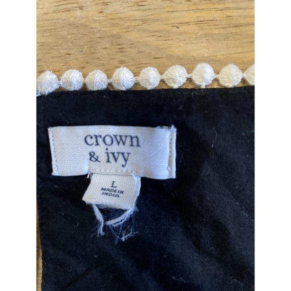 Crown And Ivy Large Shirt Women's Large Short Sleeves - Picture 6 of 6